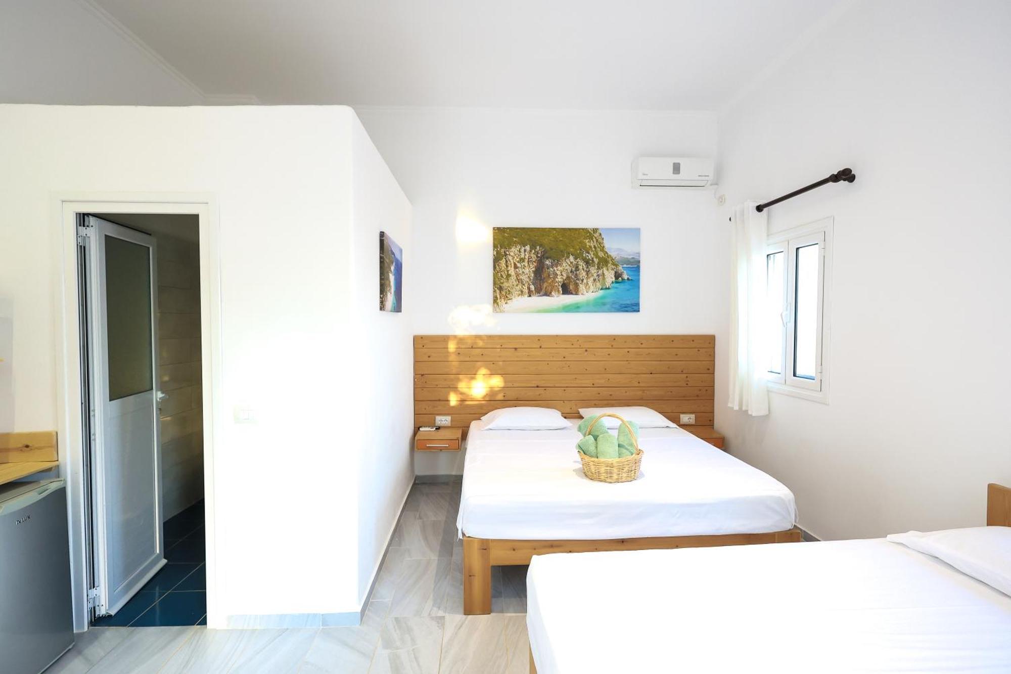Casablanca Rooms Dhërmi Exterior foto
